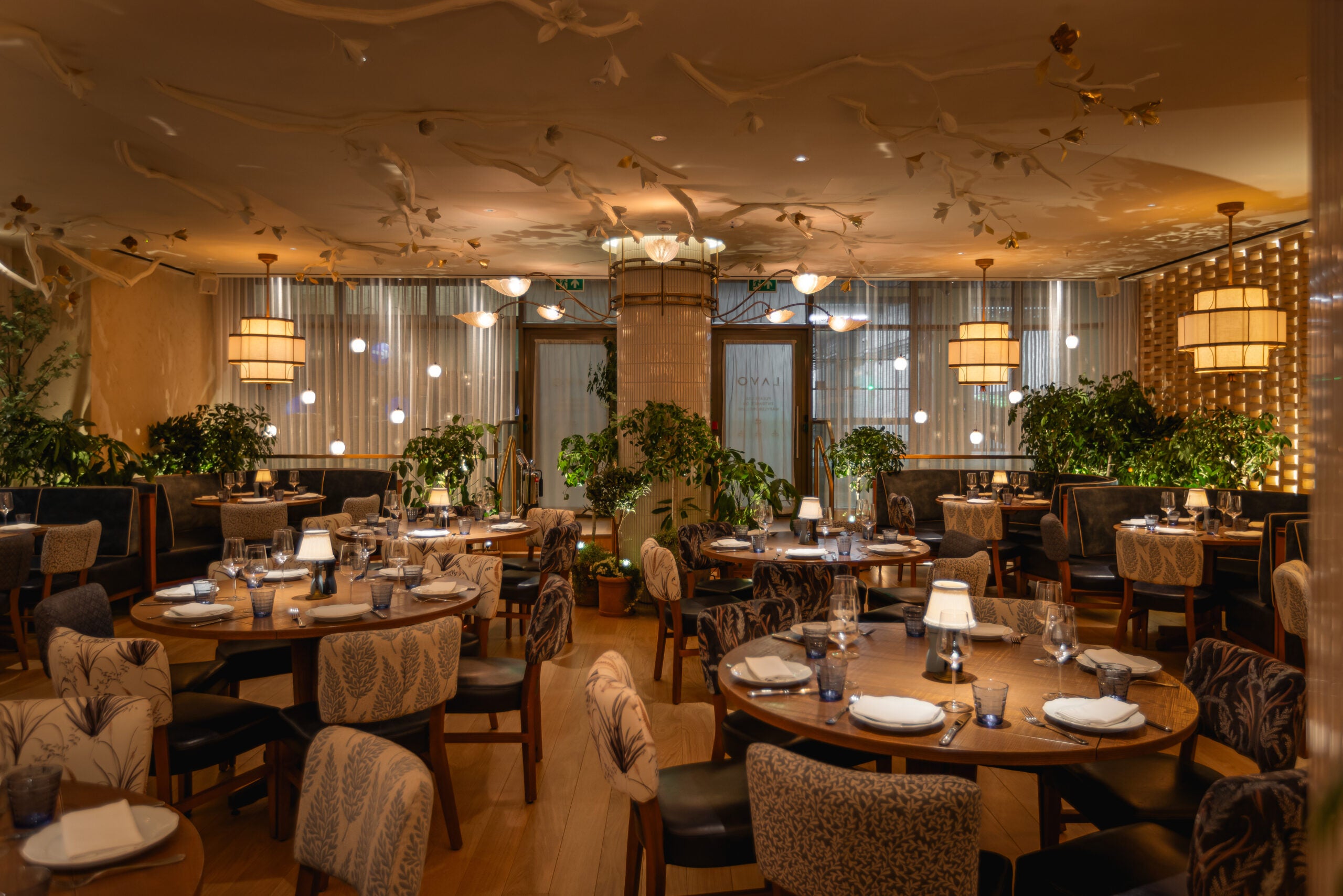 LAVO London Dinning Room Tables