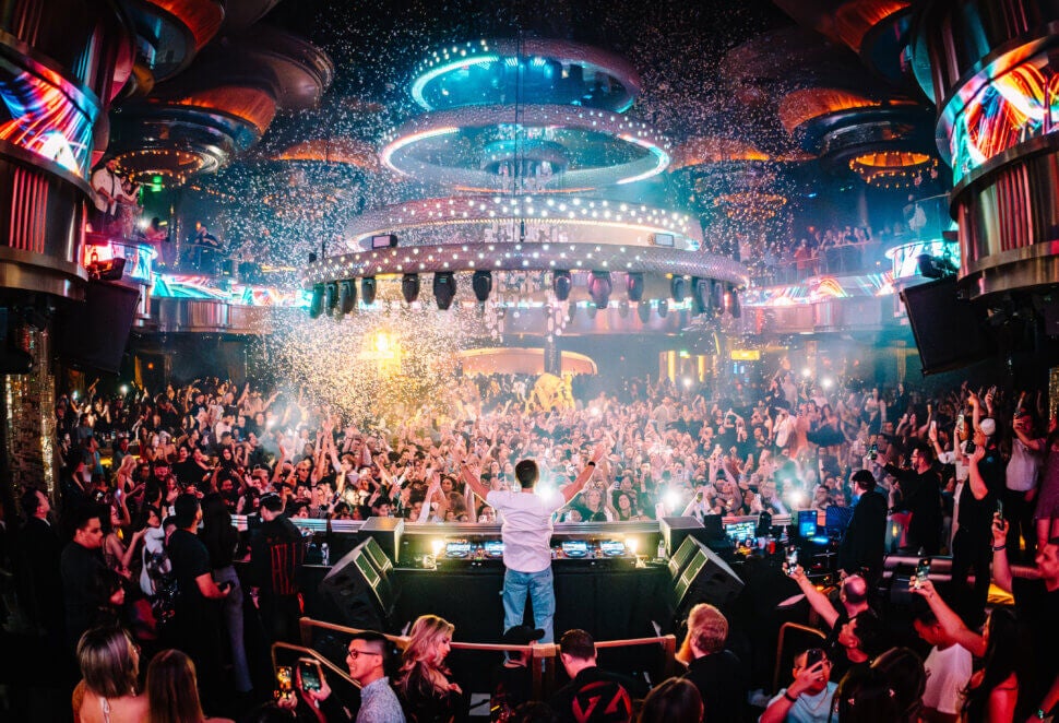 OMNIA Chandelier